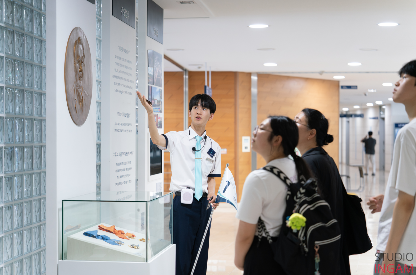 UNI student ambassadors introduced prospective students to UNIST during the GRIT Open House. l Image Credit: STUDIO INGAM