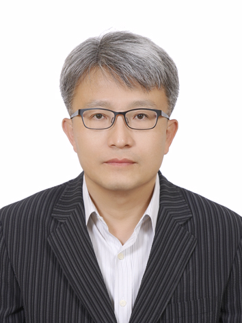 최윤석 이미지