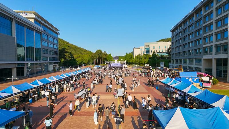 More Than 1,500 Gather for the 2026 UNIST Cultural Festival